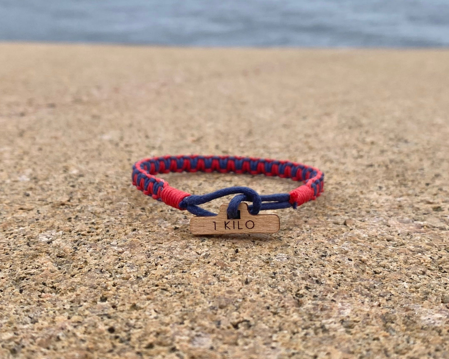 Wavy 1 KG - Sea blue & Anemone red - CleanSea