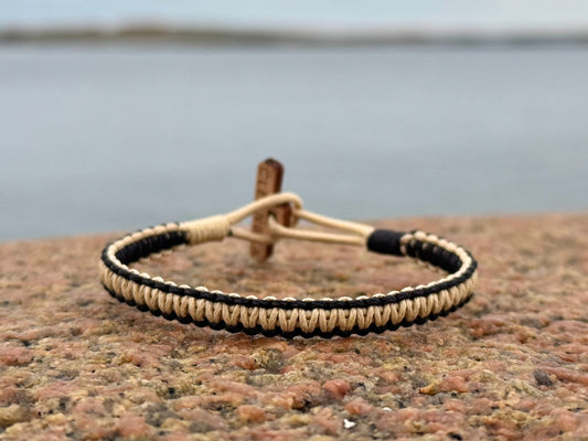 Action taker 2 KG - Sand beige & Ink black - CleanSea