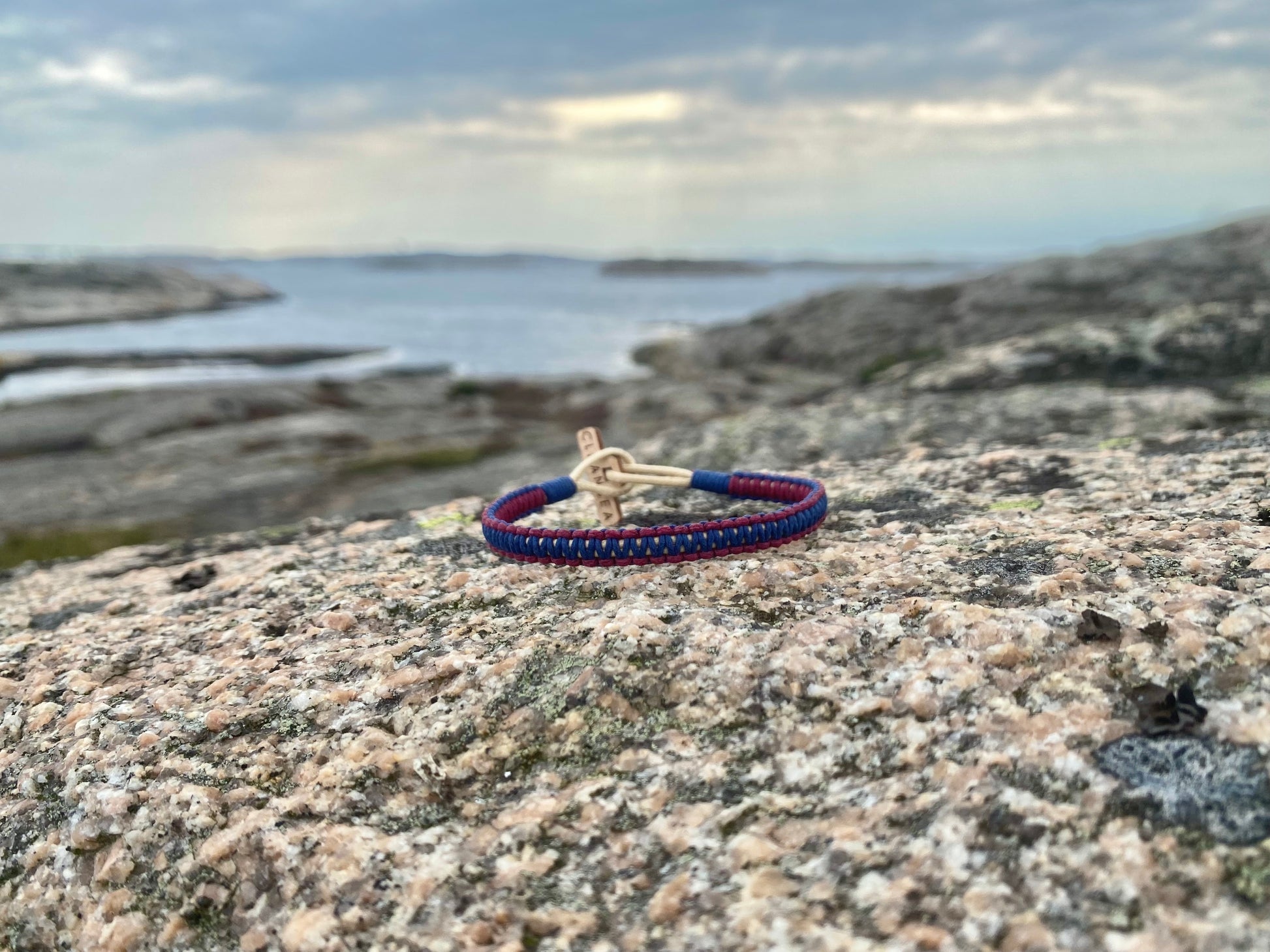 Action Taker  1 KG - Sand Beige, Sea Blue and Bordeaux - CleanSea