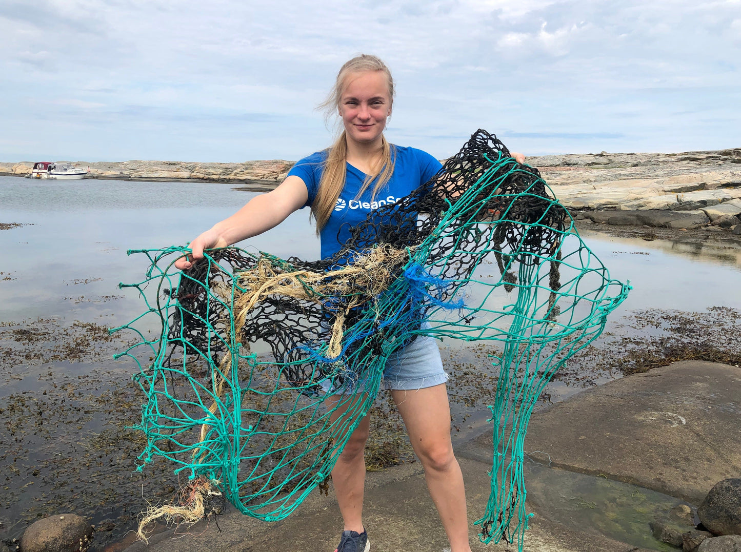 2 kilo CleanSea Bracelet - Lightblue/Blue - CleanSea