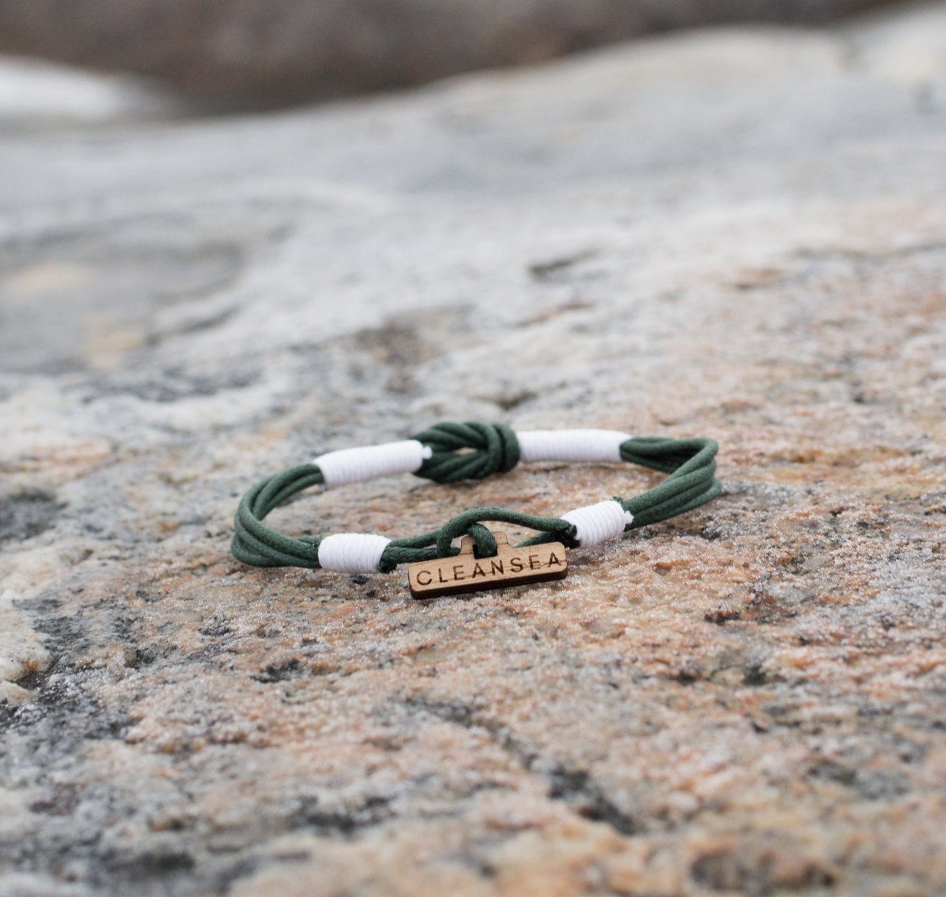 Copy of CleanSea Bracelet - Green/White - CleanSea