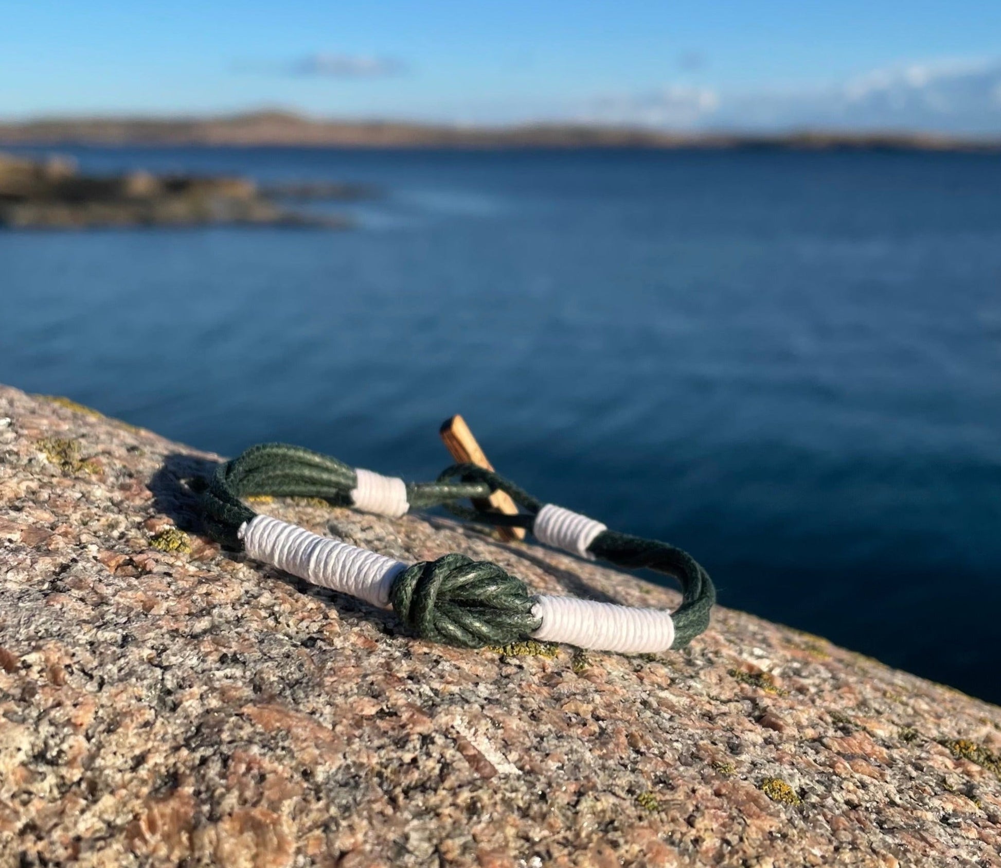 CleanSea Bracelet - Green/White - CleanSea